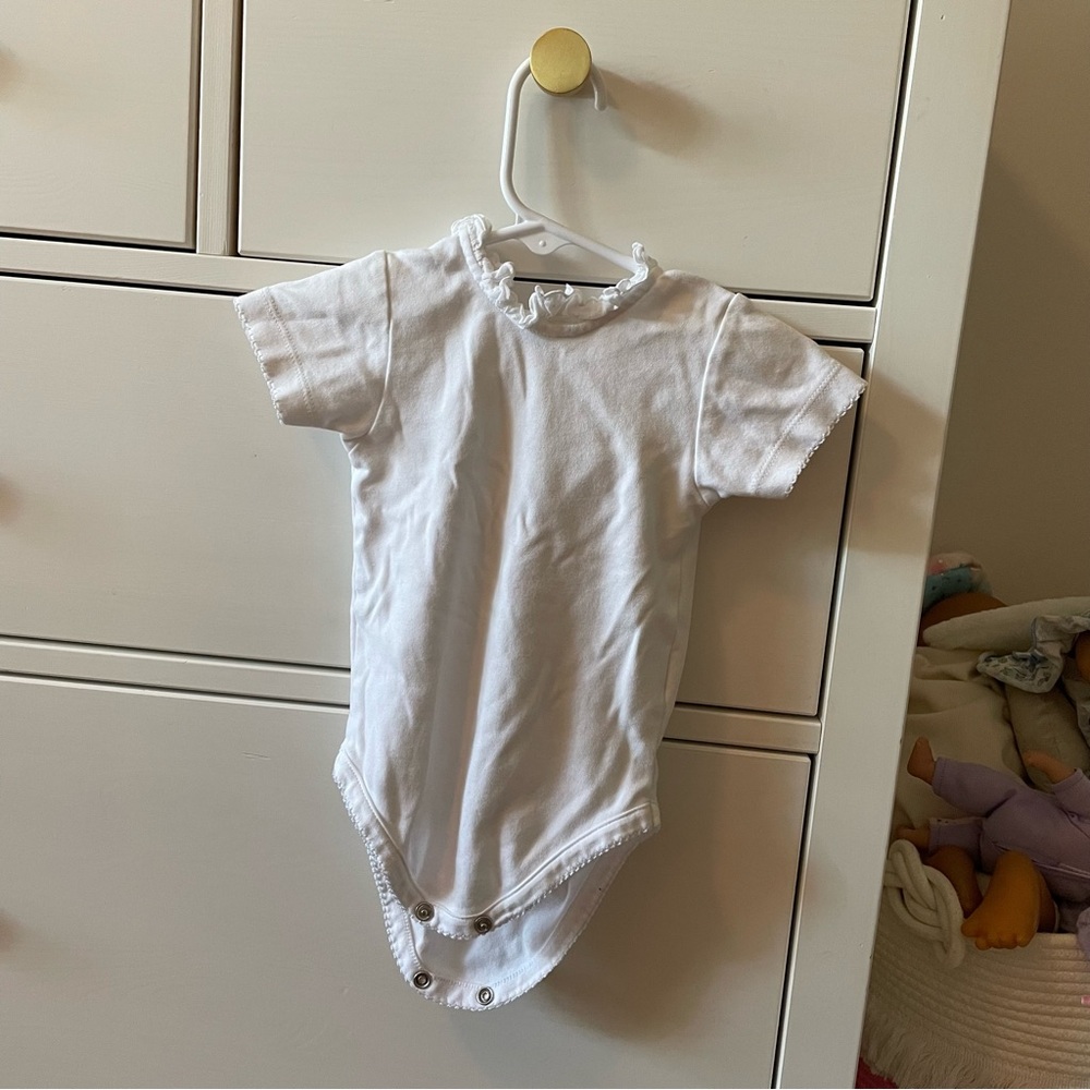 La coqueta White Bodysuit Size 12 Months
